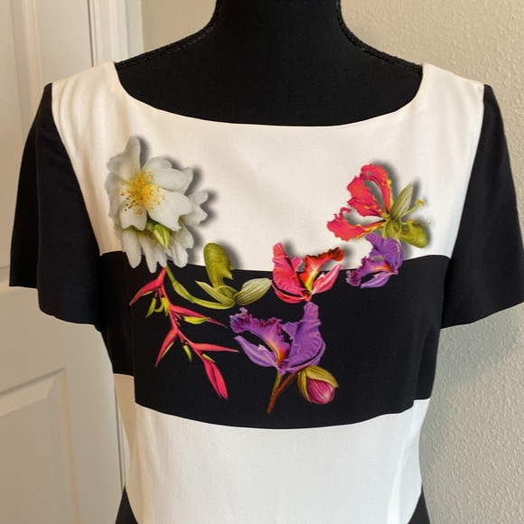 ESCADA DRESS - Picture 3 of 16